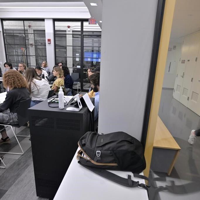 In a first, MIT trains students to resolve clean energy conflicts